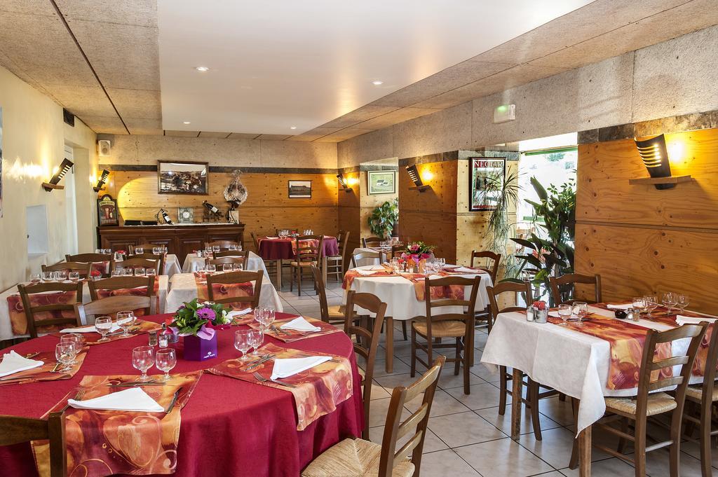 Hotel De France Chaudeyrac Extérieur photo